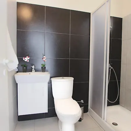 Green Bay Penthouse 1 شقة *
